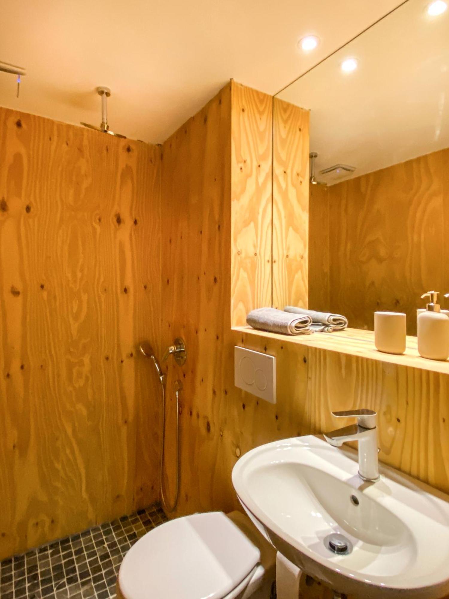 W&G Hotel كولونيا المظهر الخارجي الصورة