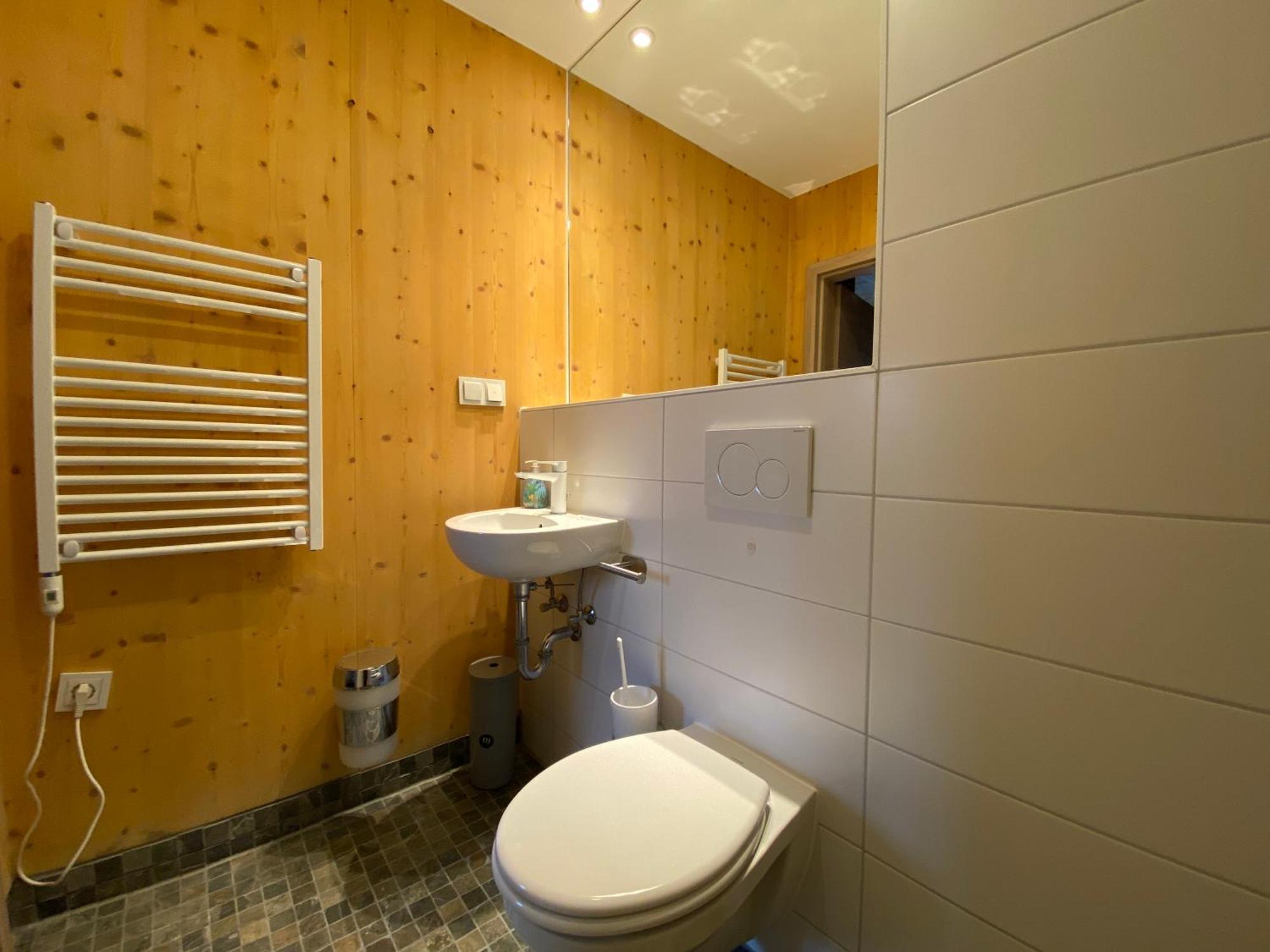W&G Hotel كولونيا المظهر الخارجي الصورة