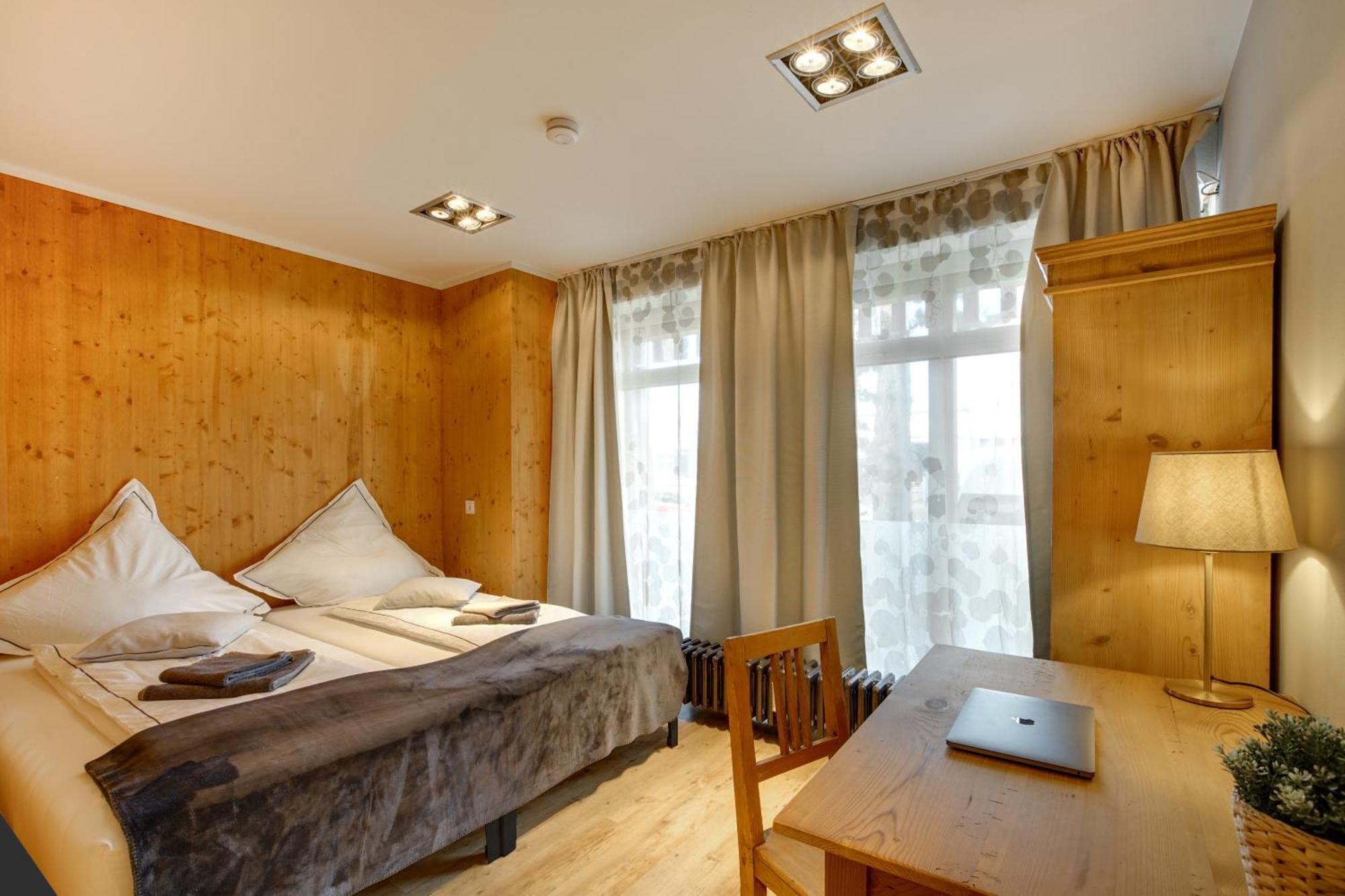 W&G Hotel كولونيا المظهر الخارجي الصورة